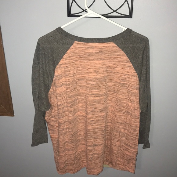 SOLD Lularoe Randy Baseball Tee - Picture 2 of 4